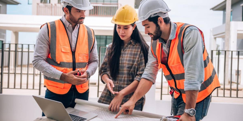 Conheça a <b>EICES</b>